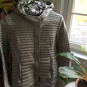 Patagonia Silver Parka Pre-loved